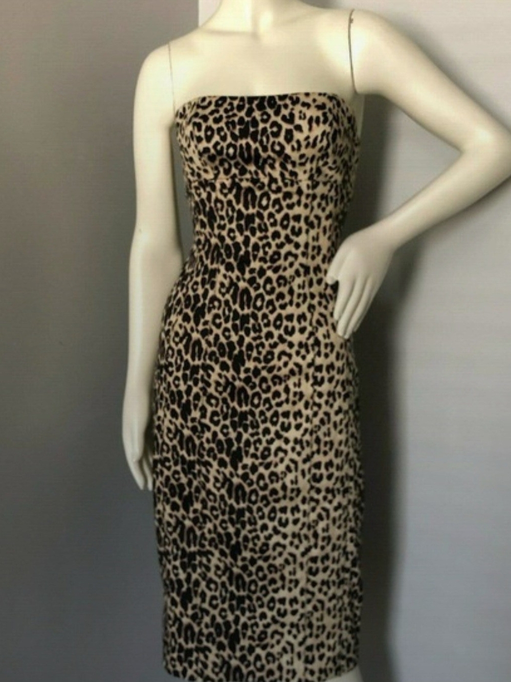 Y2K BEBE || Strapless Leopard-Print Midi Dress W/slit